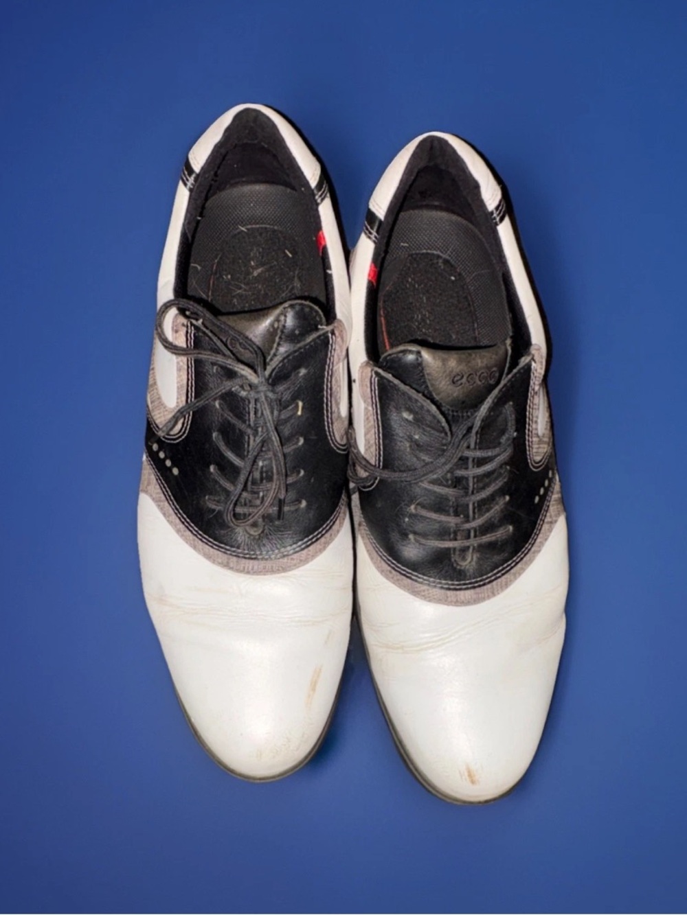 Ecco Men's Black and White Lace-Up Athletic Golf Shoes